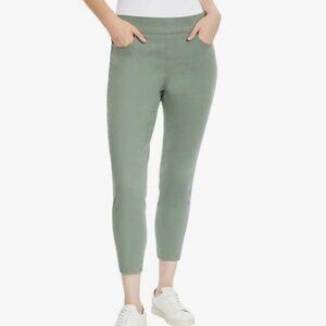 NWT Gloria Vanderbilt Women Olive Pull On Mis Rise Crop Length Pants, size 6 (M)